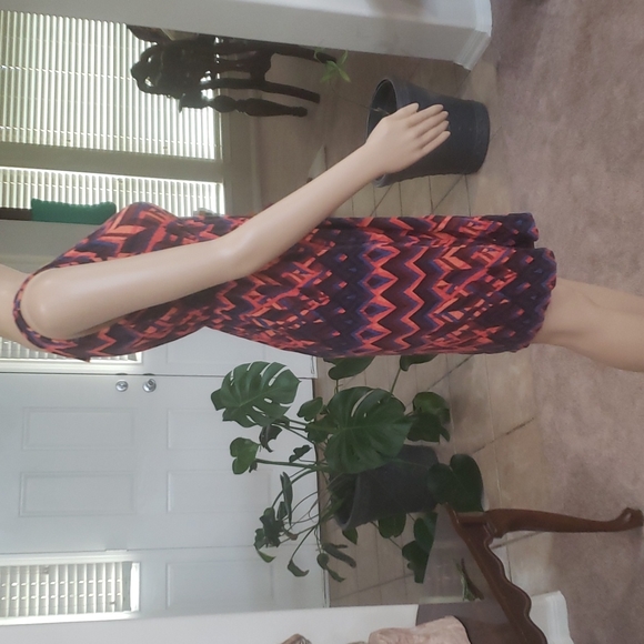 Gap xs sleeveless vneck bold artsy zigzag pattern elastic waist mesmerizing - Picture 4 of 8